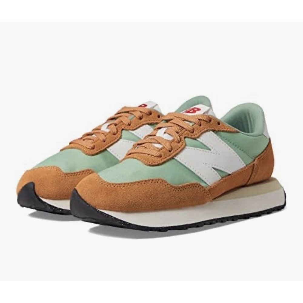 New Balance 237 Shoes Womens Size 7.5 Green Tan Suede Sneakers Retro WS237IB